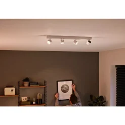 Philips Lighting STAR bar/tube white 4x4.5W SELV Clearance